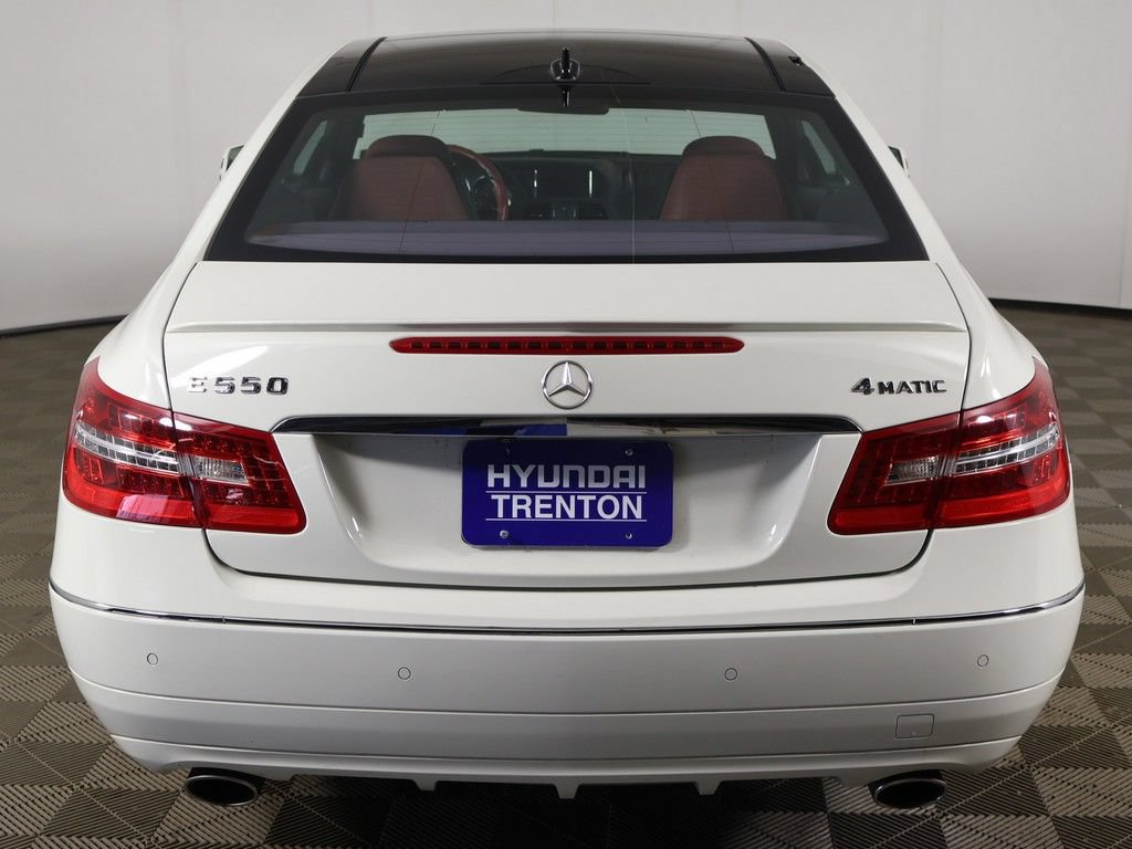 Used 2012 Mercedes-Benz E 350 4MATIC Coupe image 13