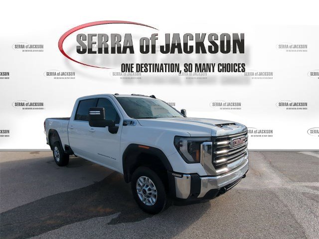 Used 2025 GMC Sierra 2500 SLE w/ SLE Convenience Package image 2