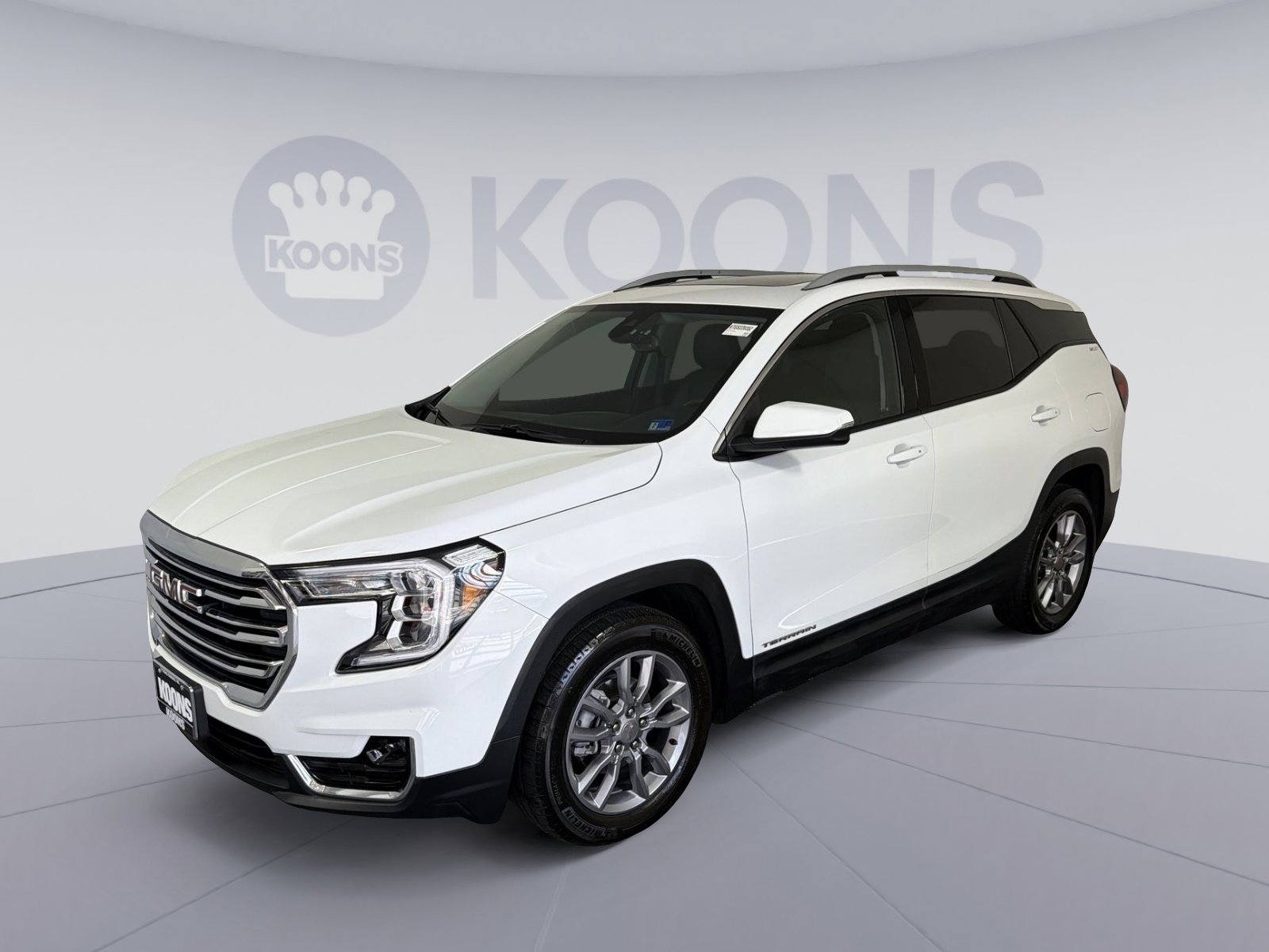 Used 2022 GMC Terrain SLT