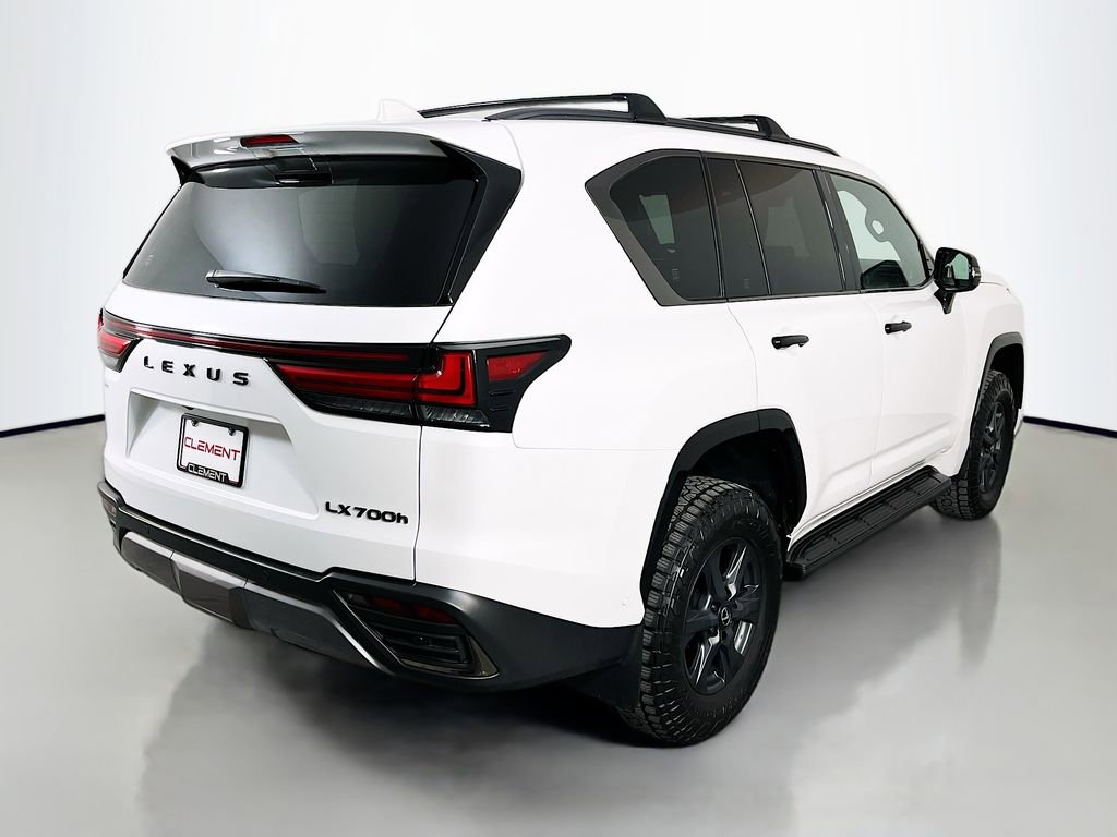 Used 2025 Lexus LX 700h Overtrail image 7
