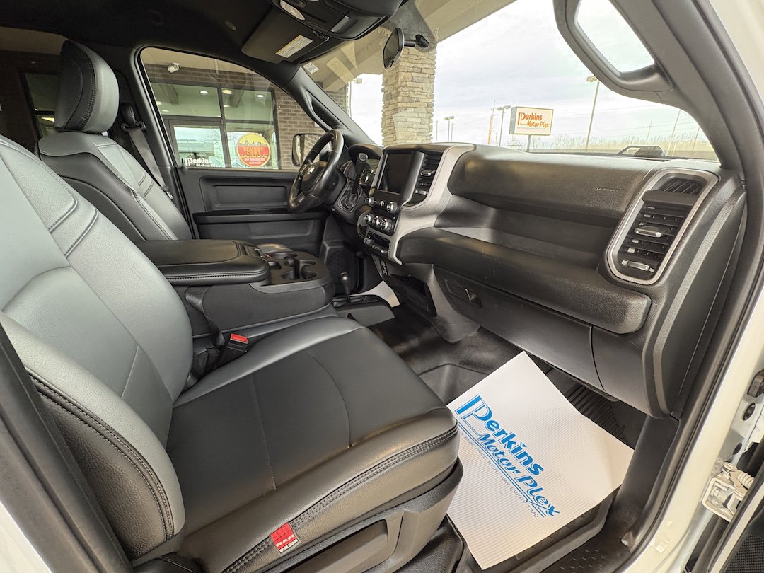 Used 2021 RAM 3500 Tradesman w/ Chrome Appearance Group image 26