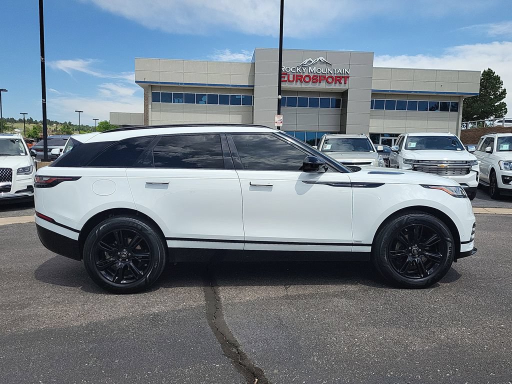 Used 2019 Land Rover Range Rover Velar R-Dynamic SE AWD/4WD image 3