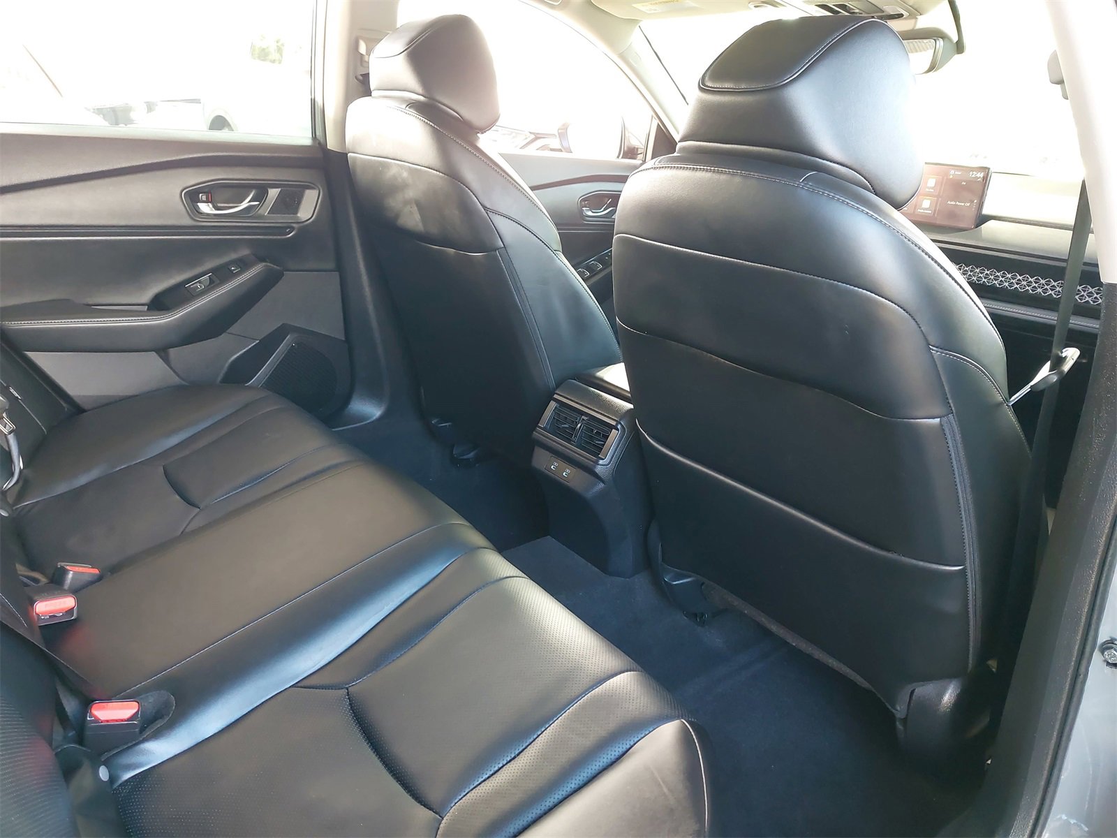 Used 2023 Honda Accord Touring image 11