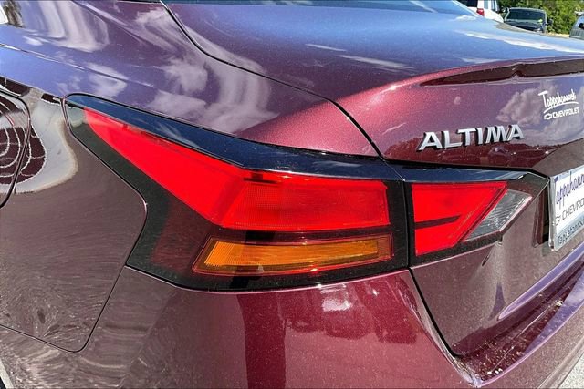 Used 2024 Nissan Altima 2.5 SV FWD image 22