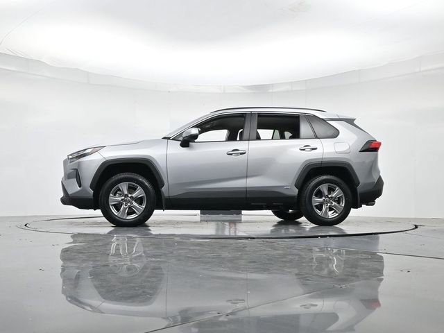Used 2024 Toyota RAV4 XLE image 36