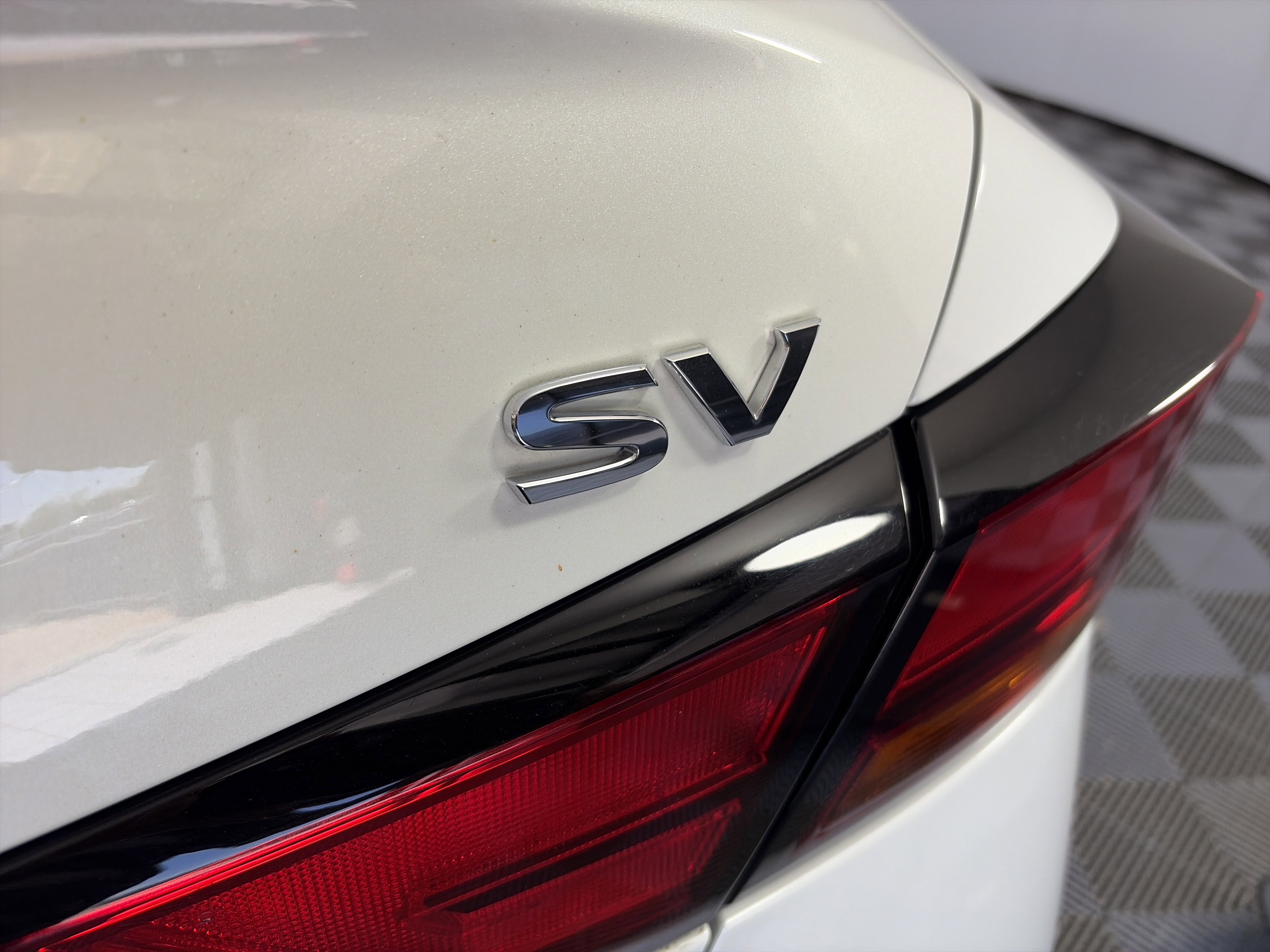 Used 2022 Nissan Altima 2.5 SV w/ SV Premium Package FWD image 16