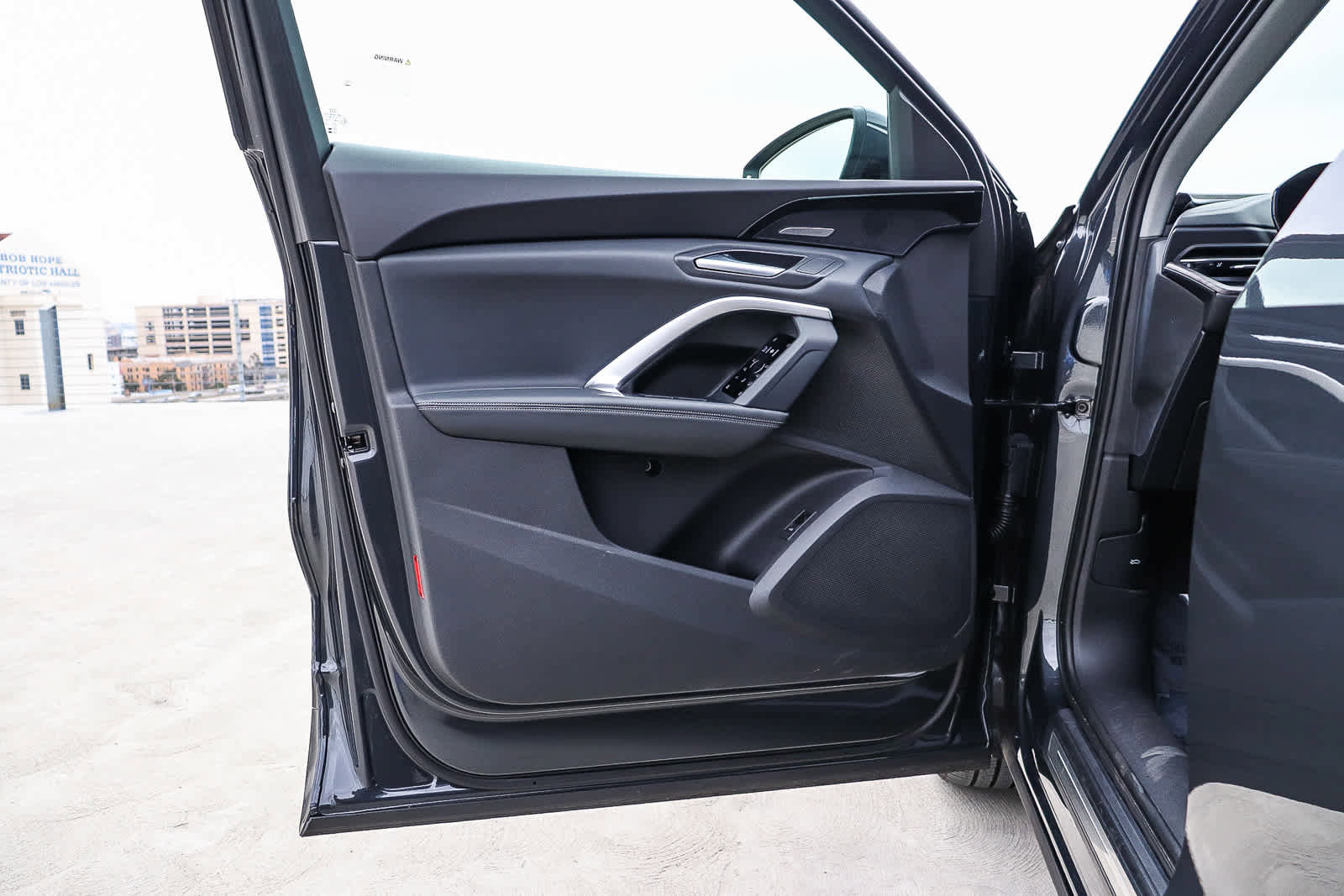 Used 2025 Audi Q5 Premium Plus w/ Premium Plus image 27