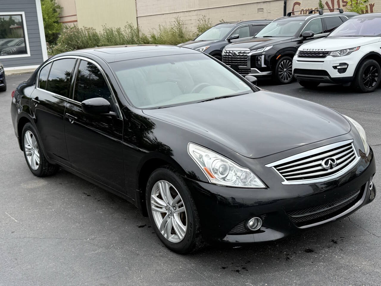 Used 2011 INFINITI G25 x w/ Moonroof Pkg AWD/4WD image 7