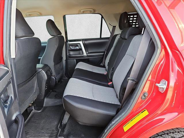 Used 2016 Toyota 4Runner SR5 image 19