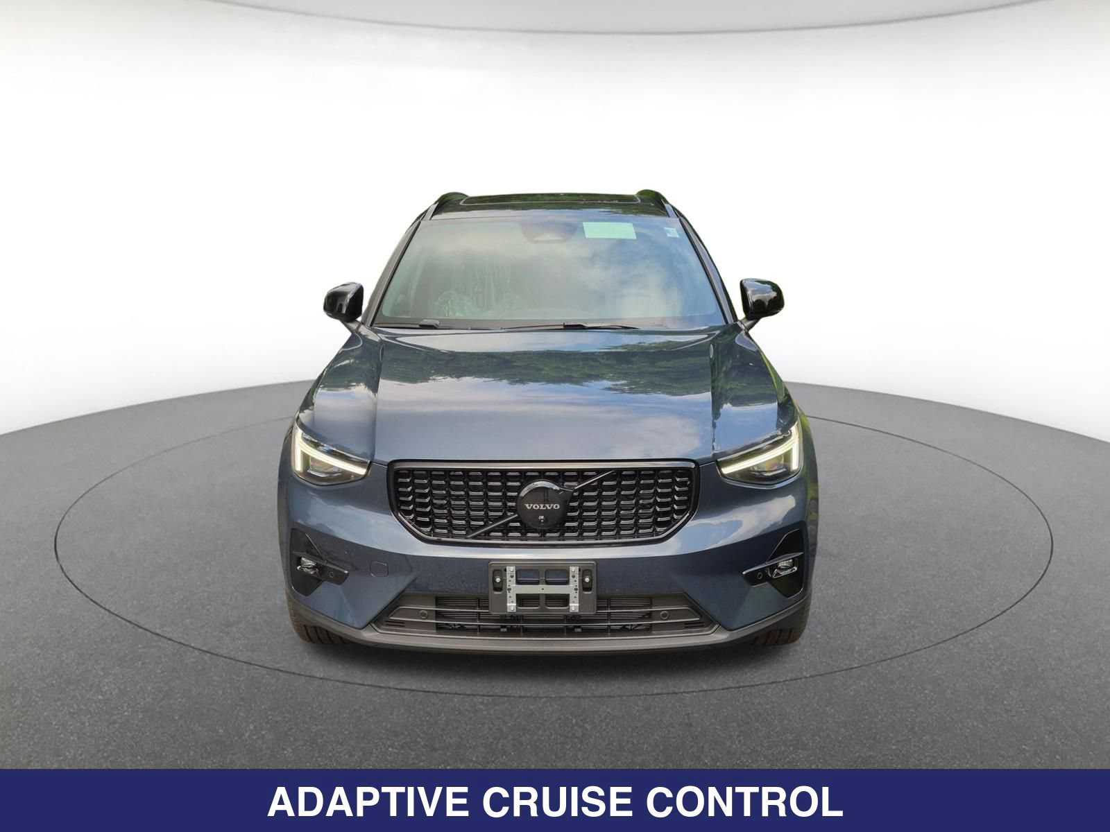 New 2026 Volvo XC40 B5 Ultra w/ Protection Package Premier AWD/4WD image 2