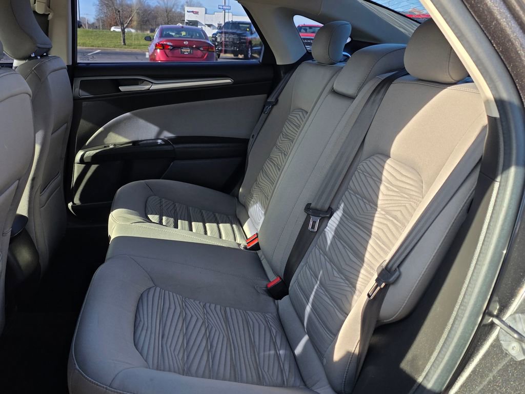 Used 2016 Ford Fusion S w/ Equipment Group 101A image 29