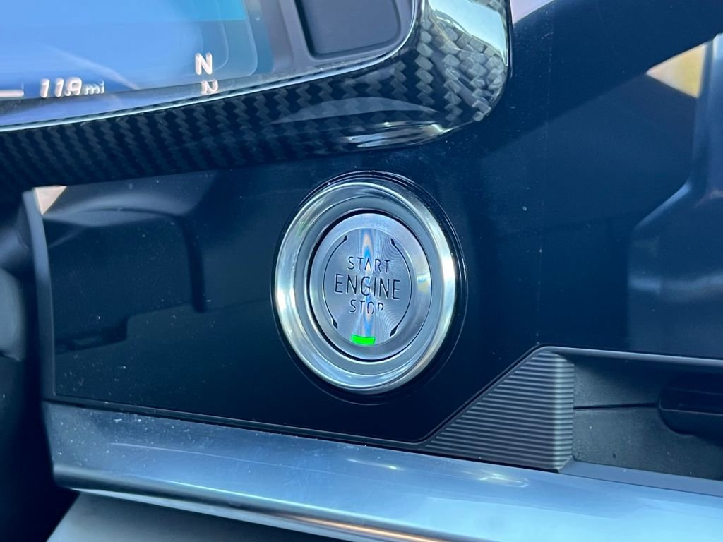 Used 2023 Chevrolet Corvette Stingray Premium Conv w/ Z51 Performance Package image 24