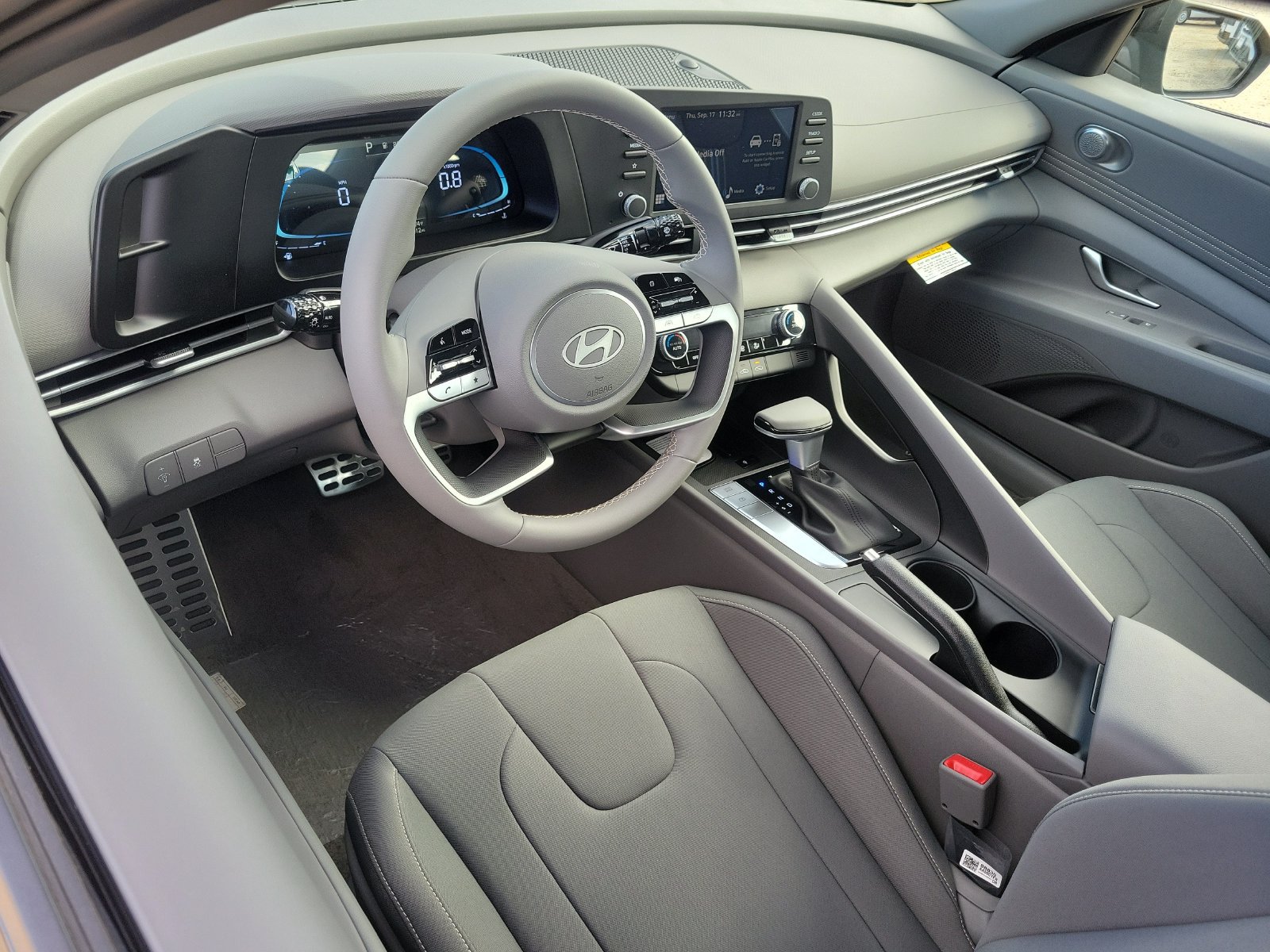 New 2026 Hyundai Elantra Sport FWD image 6
