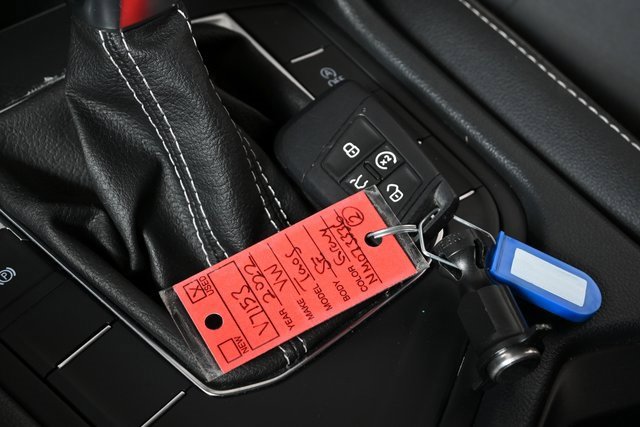 Used 2022 Volkswagen Taos SE image 15