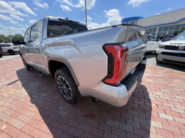 Used 2024 Toyota Tundra Limited AWD/4WD image 32