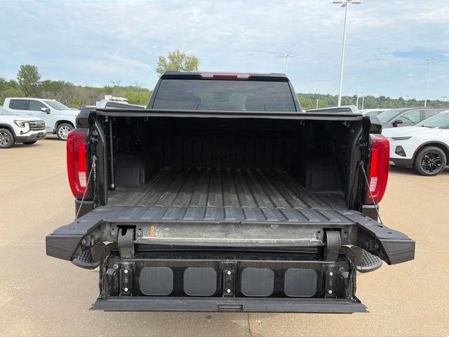 Used 2023 GMC Sierra 1500 SLT AWD/4WD image 5