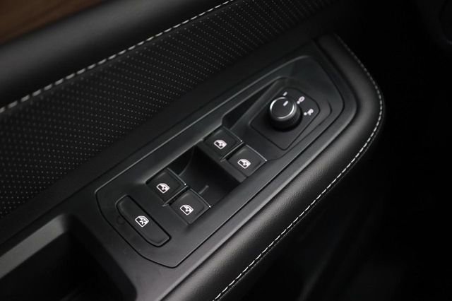 New 2026 Volkswagen Atlas SE image 21