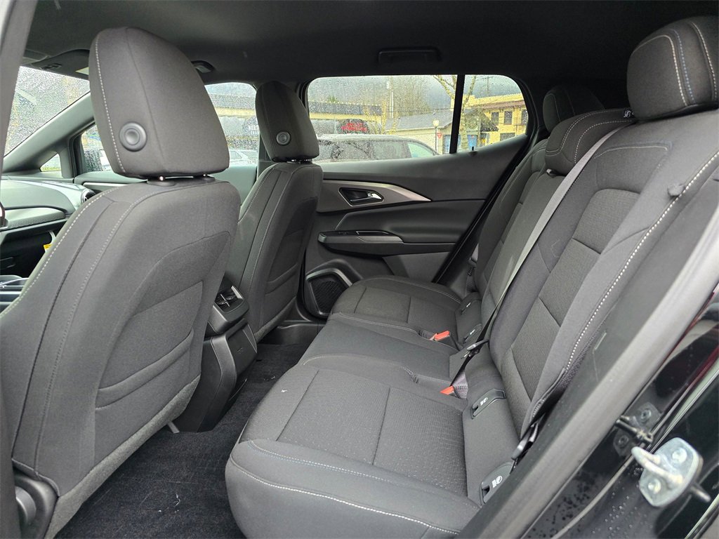 Used 2025 Chevrolet Equinox EV LT image 18