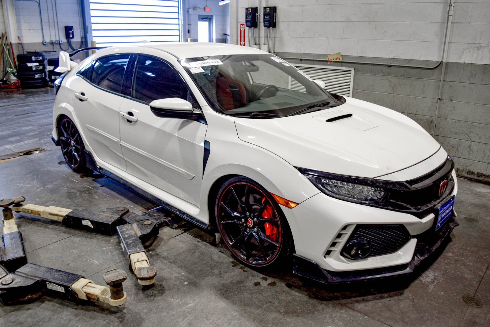 Used 2018 Honda Civic Type R image 1