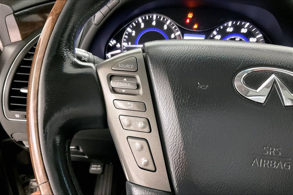Used 2013 INFINITI QX56 4WD image 12