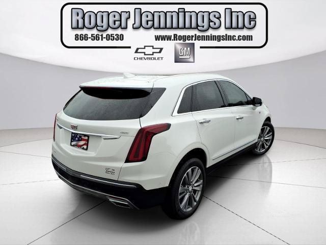 Used 2024 Cadillac XT5 Premium Luxury w/ Technology Package AWD/4WD image 4