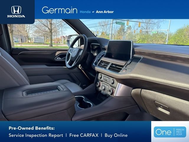 Used 2024 Chevrolet Suburban Z71 w/ Luxury Package AWD/4WD image 24