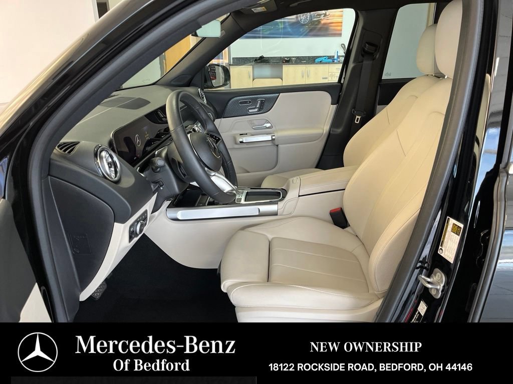 Used 2026 Mercedes-Benz GLB 250 4MATIC image 9