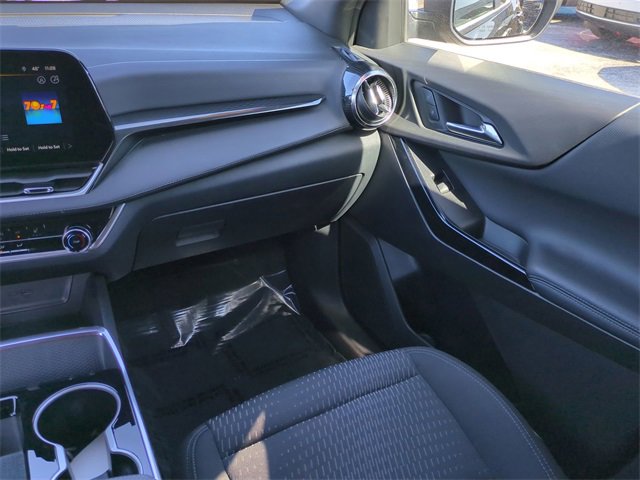 Certified 2025 Chevrolet Equinox LT image 18