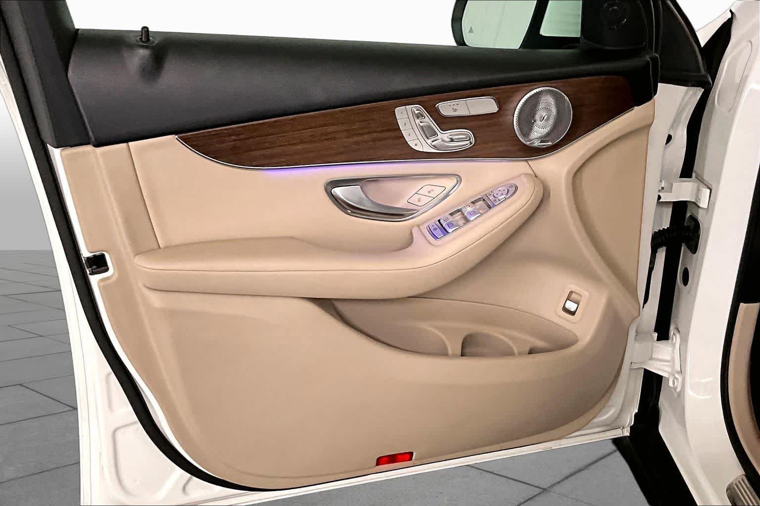 Certified 2021 Mercedes-Benz GLC 300 4MATIC image 22