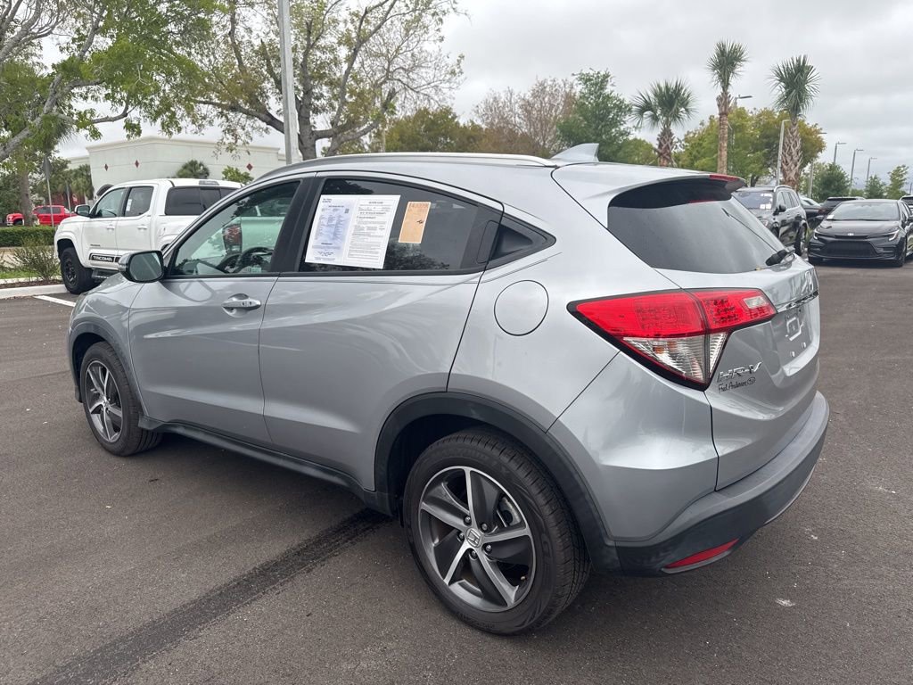 Used 2022 Honda HR-V EX image 2