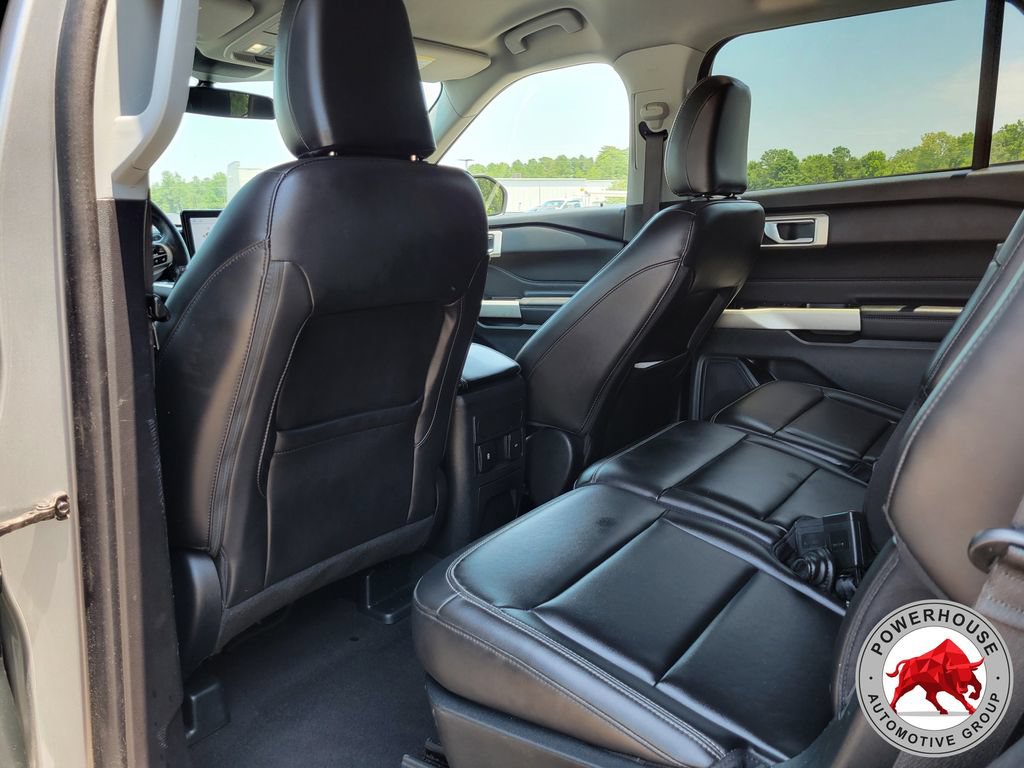 Certified 2023 Ford Explorer XLT w/ Equipment Group 202A AWD/4WD image 15