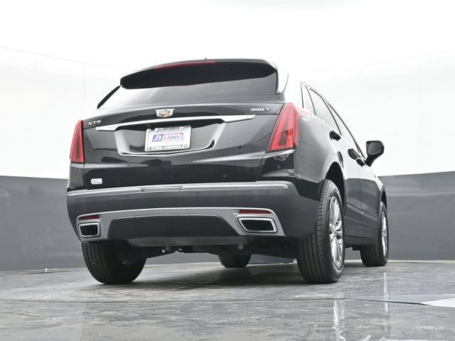 Used 2022 Cadillac XT5 Premium Luxury FWD image 46
