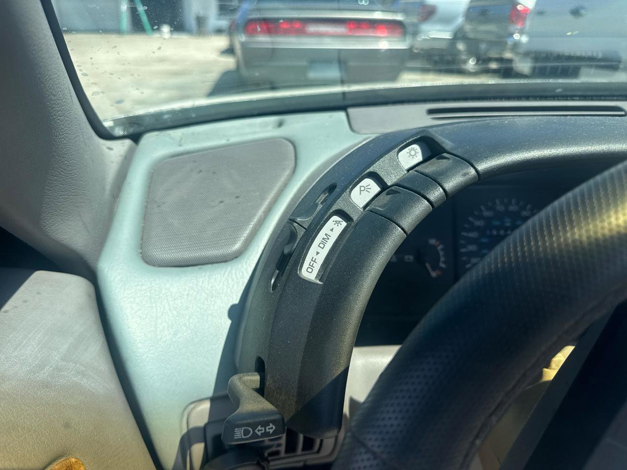 Used 1991 Chrysler LeBaron Convertible FWD image 13