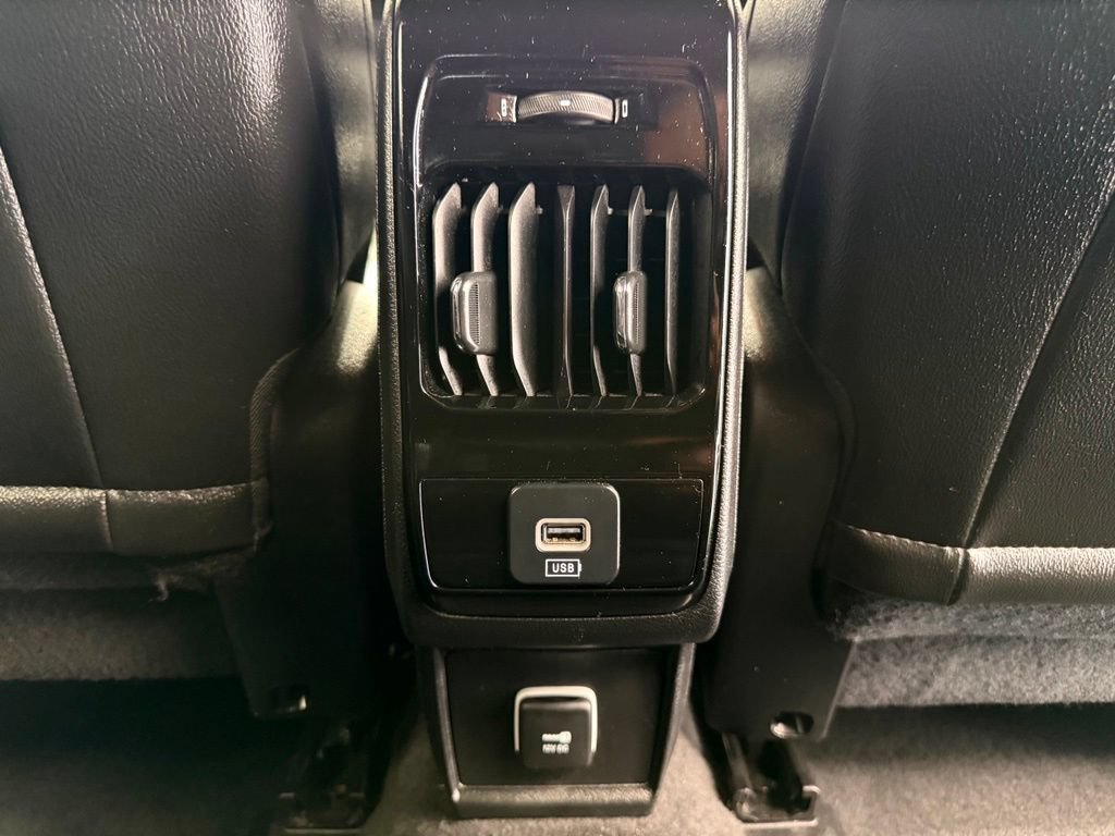 Used 2024 Jeep Compass Latitude AWD/4WD image 28