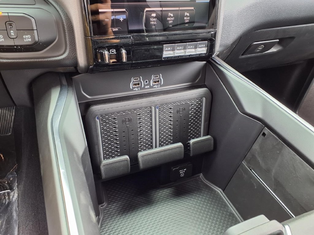 New 2027 RAM 2500 Laramie AWD/4WD image 10