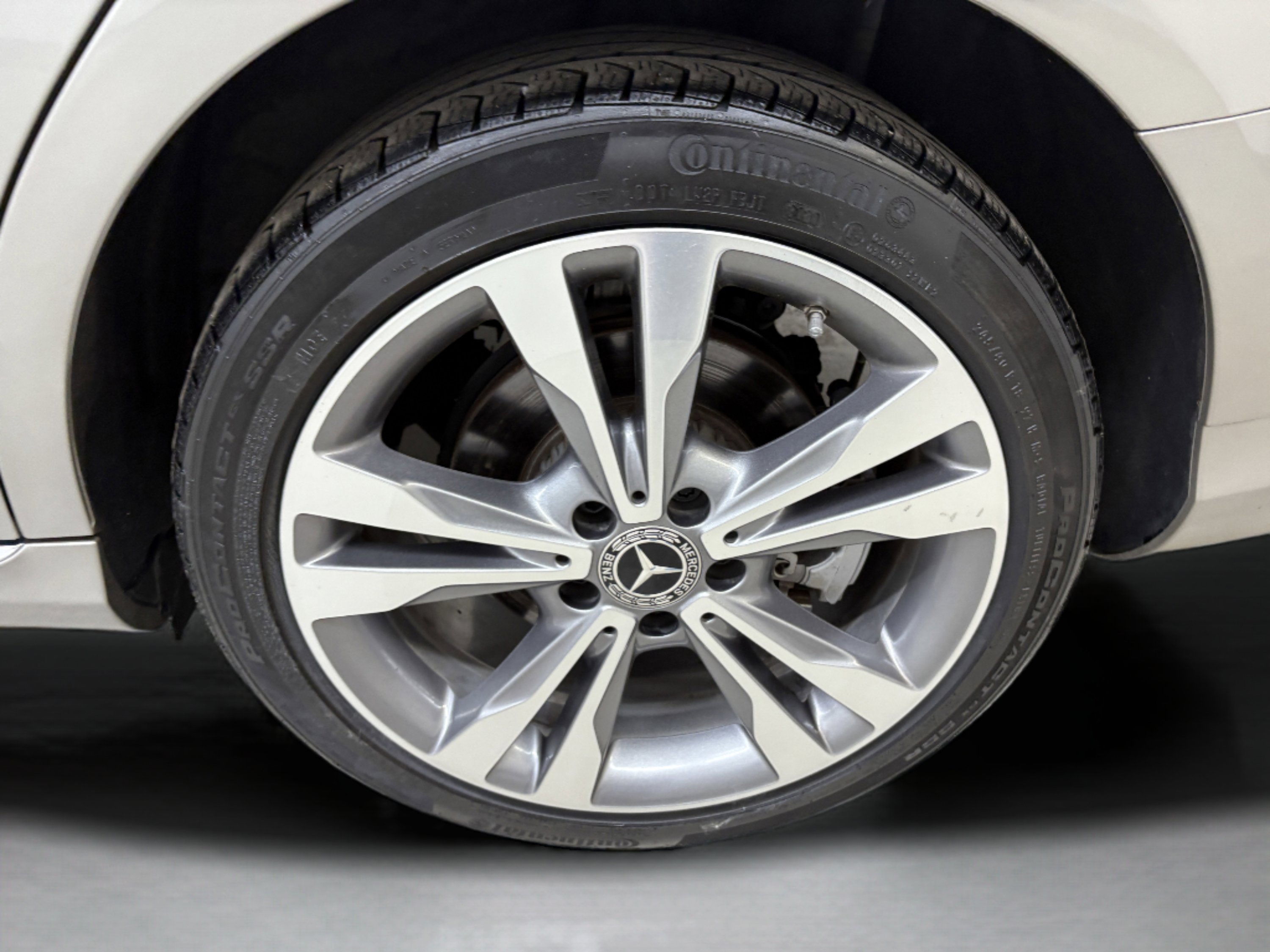 Used 2020 Mercedes-Benz C 300 4MATIC Sedan image 8