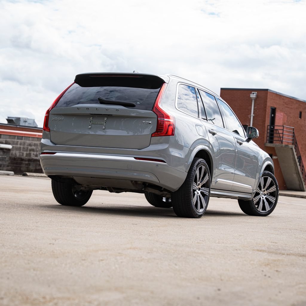Certified 2025 Volvo XC90 T8 Plus w/ Protection Package Premier AWD/4WD image 6