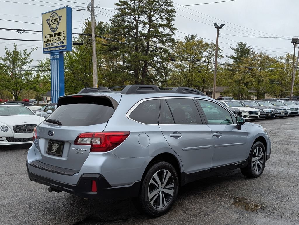 Used 2019 Subaru Outback 3.6R Limited AWD/4WD image 7