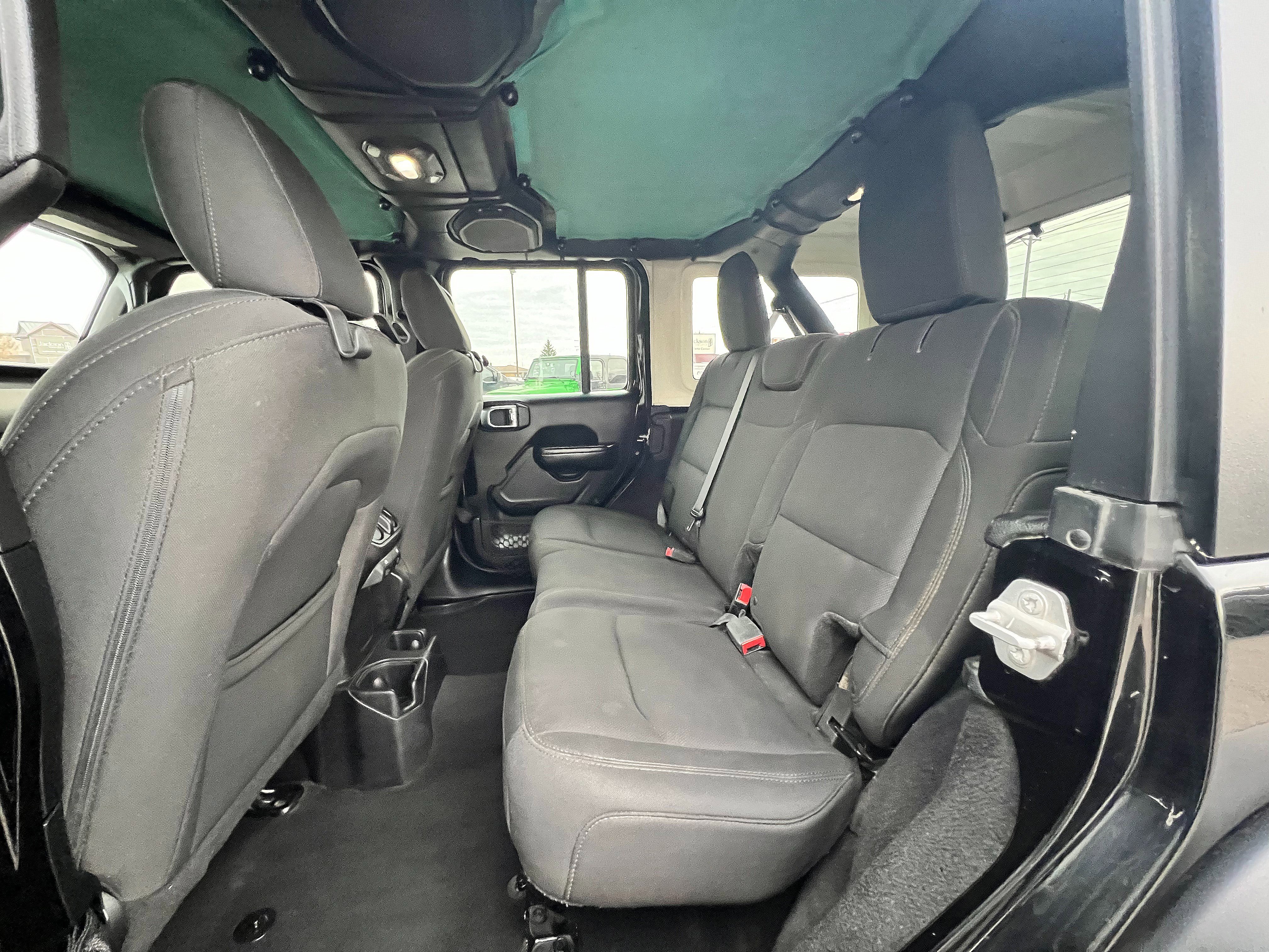 Used 2018 Jeep Wrangler Unlimited Sport S image 23