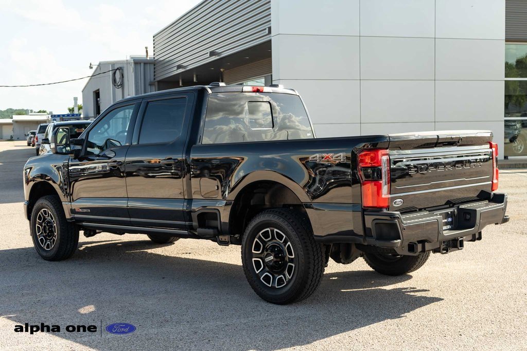 Used 2025 Ford F250 Platinum image 9