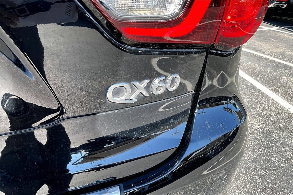 Certified 2020 INFINITI QX60 Luxe w/ Essential Package FWD image 43