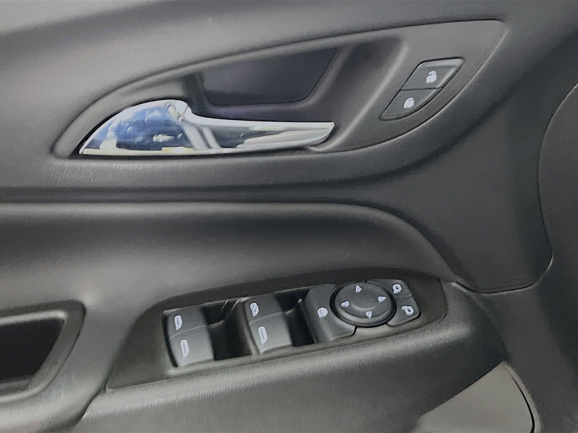 Used 2024 Chevrolet Equinox LT image 17