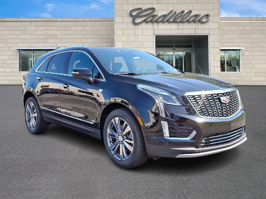 New 2025 Cadillac XT5 Premium Luxury AWD/4WD image 2