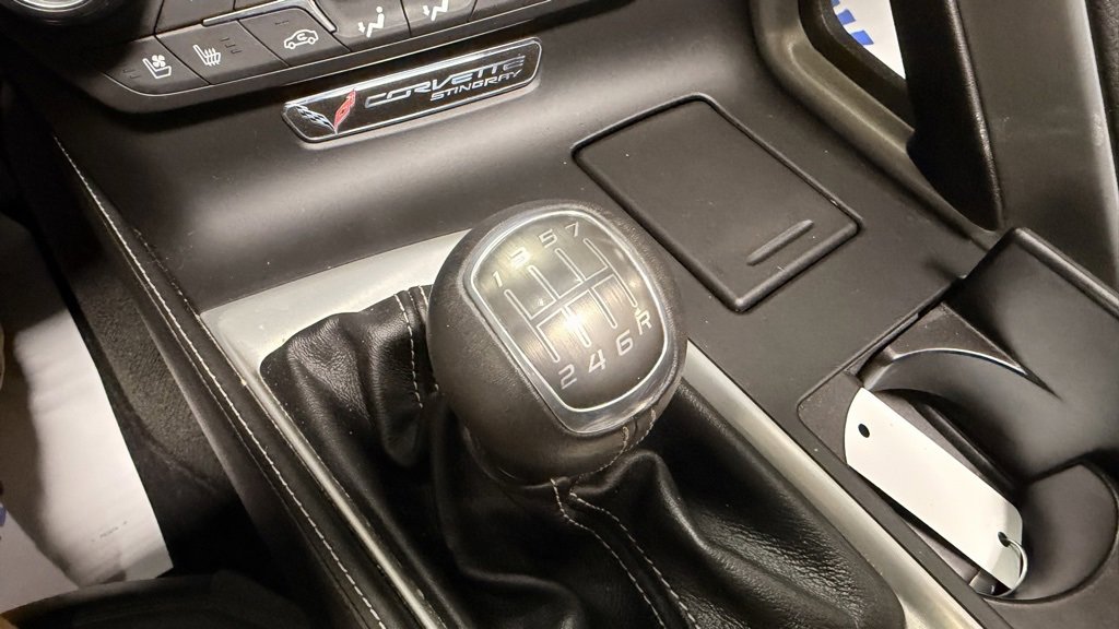 Used 2015 Chevrolet Corvette Stingray Z51 w/ 2LT Preferred Equipment Group image 19