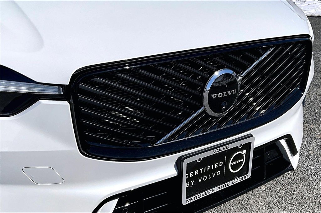 Certified 2026 Volvo XC60 B5 Plus w/ Protection Package Premier image 33