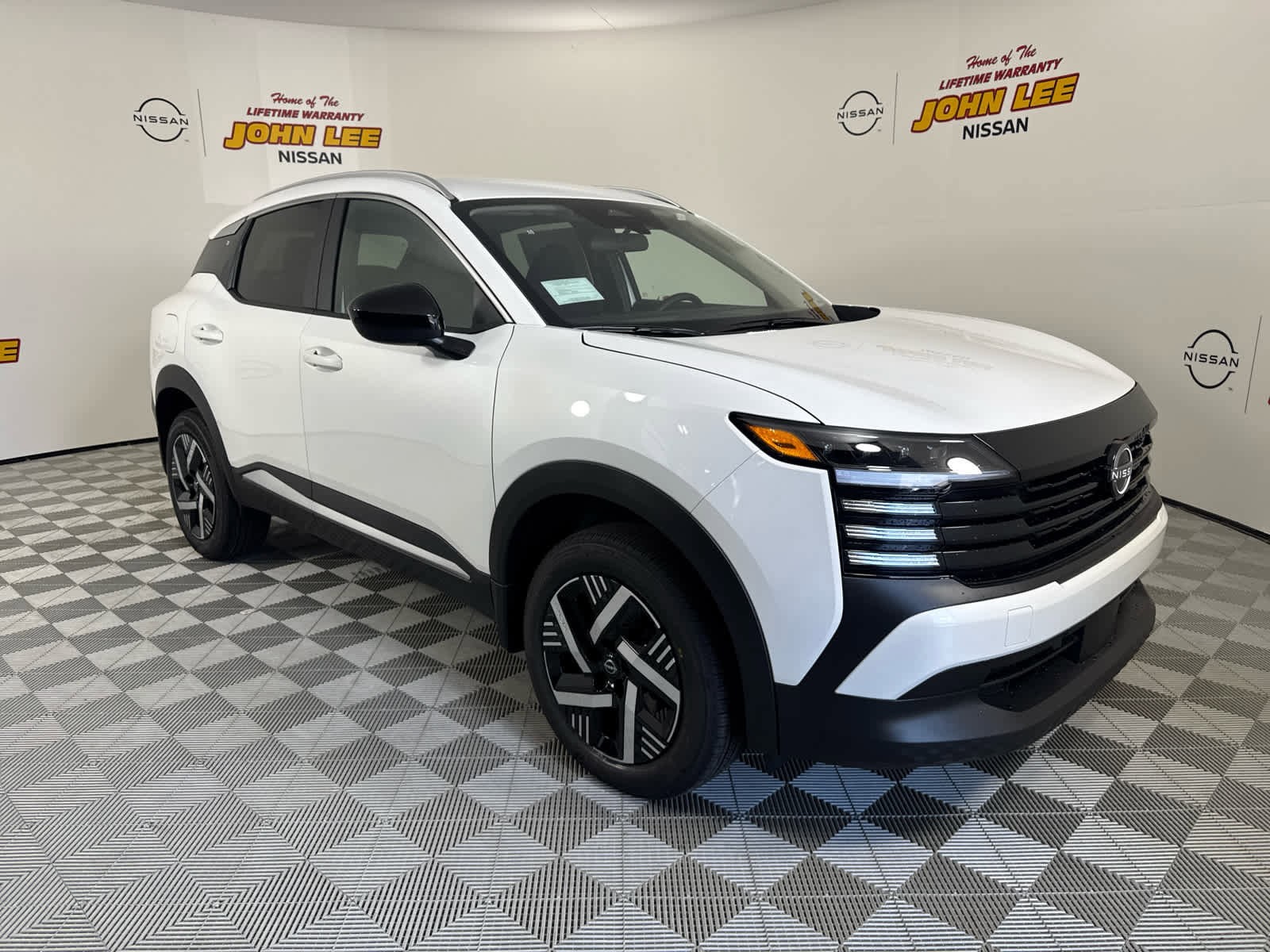 New 2026 Nissan Kicks SV image 8