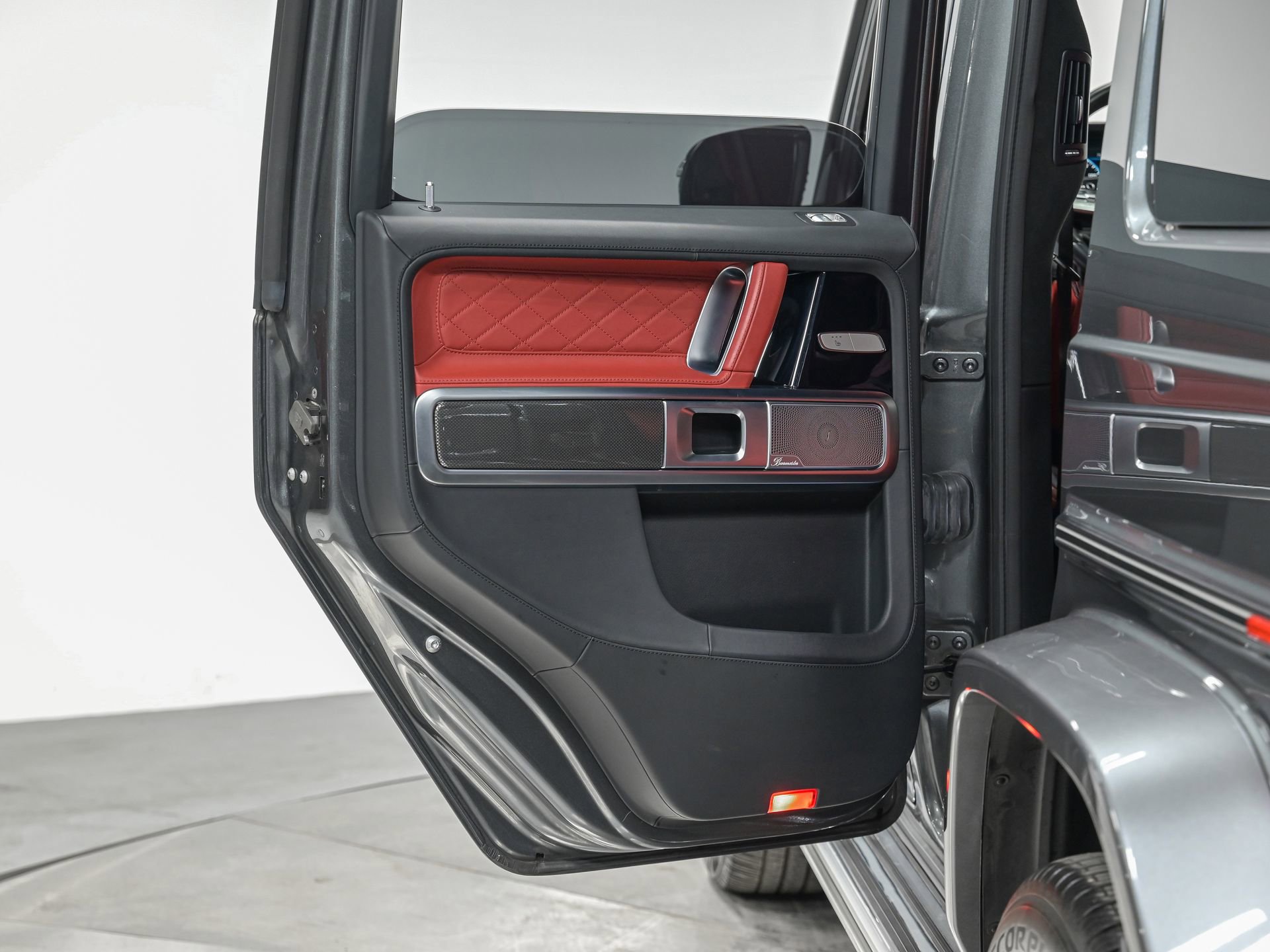 Used 2021 Mercedes-Benz G 550 image 25