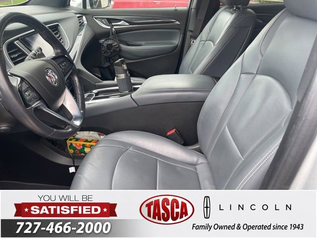 Used 2022 Buick Enclave Premium w/ Experience Buick Package FWD image 3