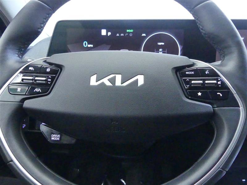 Used 2022 Kia EV6 Wind AWD/4WD image 17