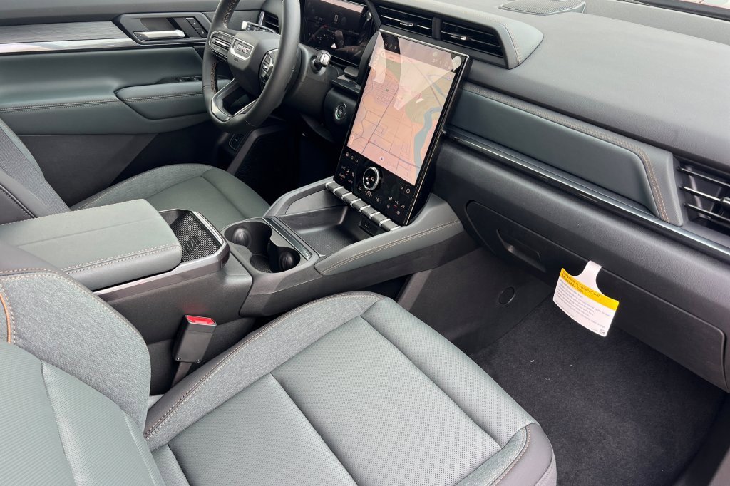 New 2026 GMC Terrain AT4 image 13